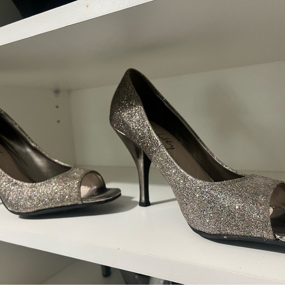 Sam and Libby shoes - Picture 5 of 6